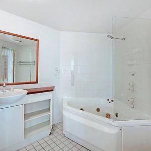1 Bedroom Budget Ocean View Spa Apartment